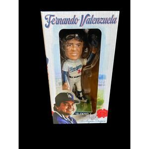 Fernando Valenzuela Los Angeles Dodgers Bobblehead SGA #34 El Toro NIB 2025